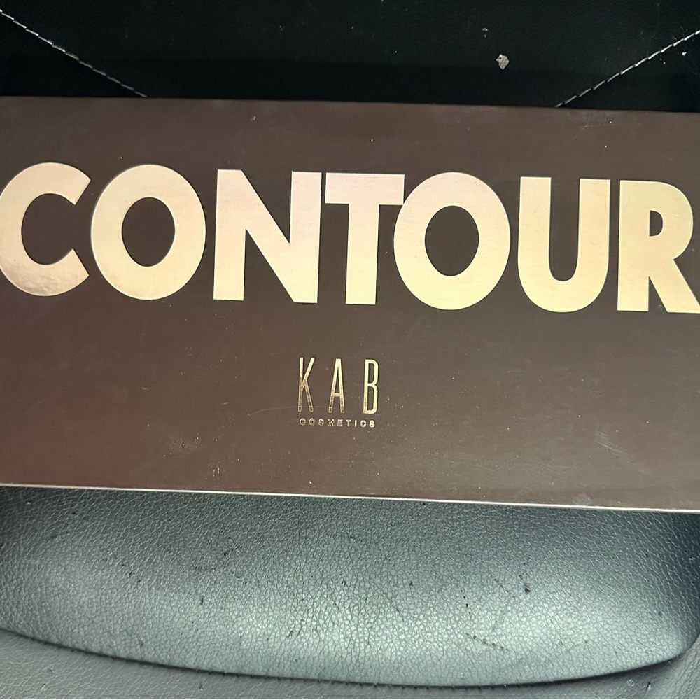 KAB Cosmetics Contour